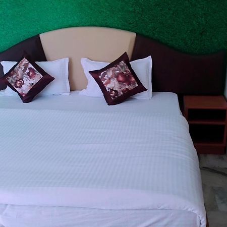 Paradise Hotel For Couples Monte Abu Exterior foto