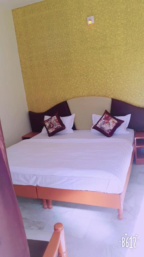 Paradise Hotel For Couples Monte Abu Exterior foto